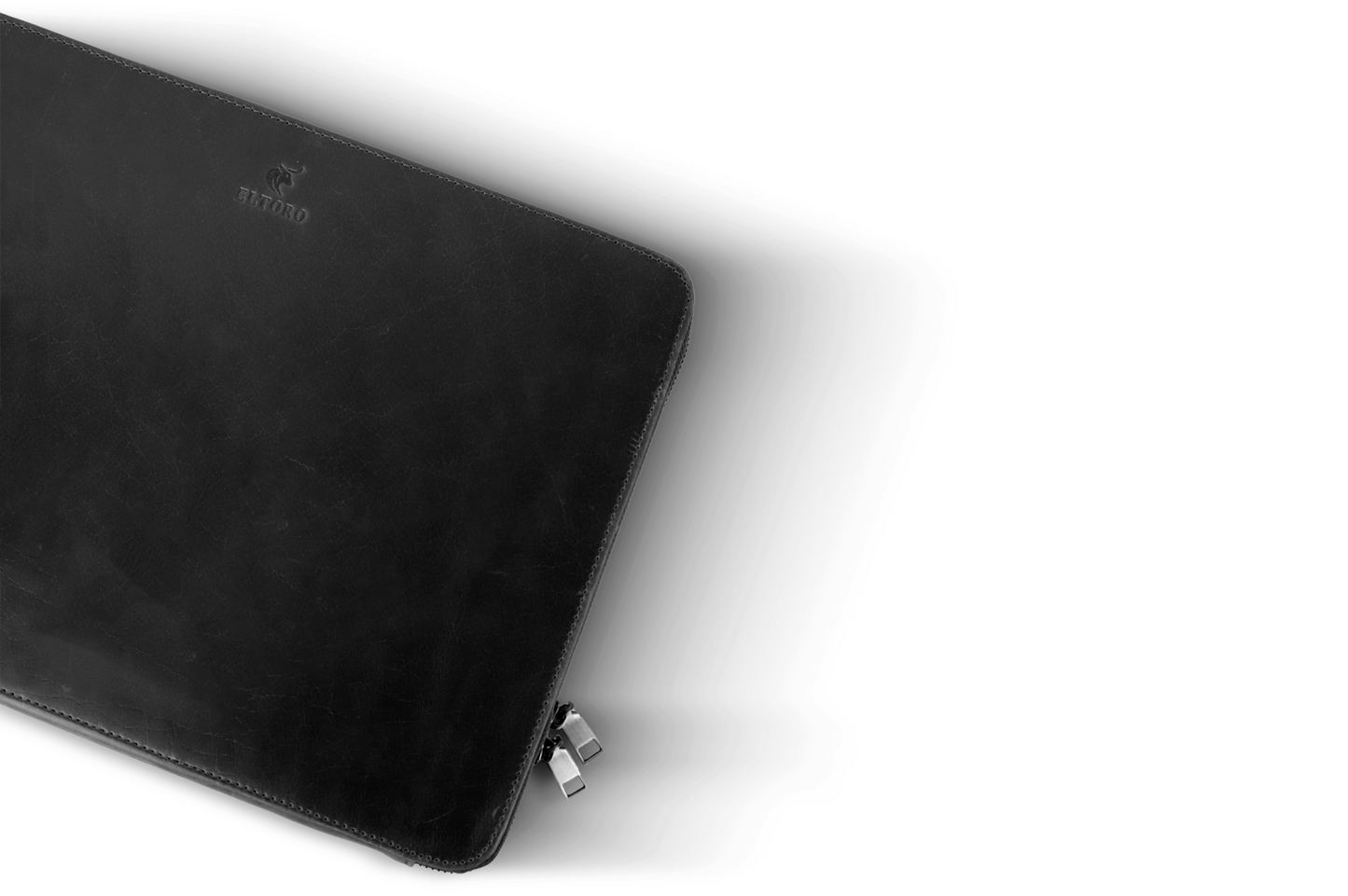 The Atlas-Leather Zipper Laptop Sleeve Black