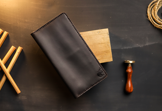 The Timber-Full‑Grain Pull‑Up Leather Long Wallet – Handcrafted