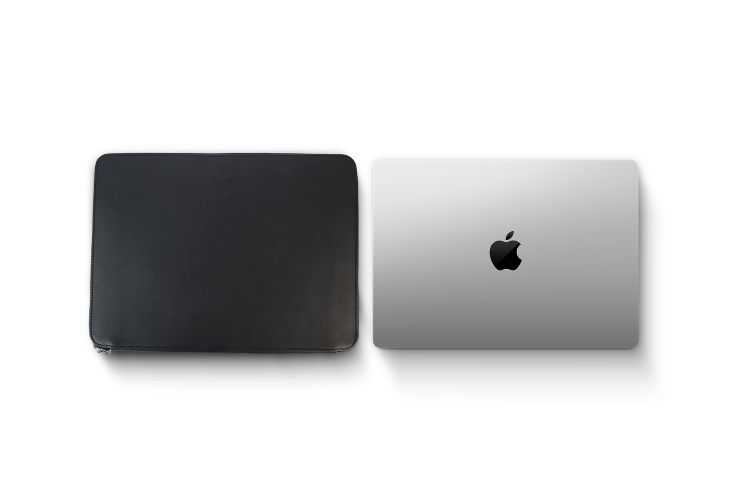 The Atlas-Leather Zipper Laptop Sleeve Black